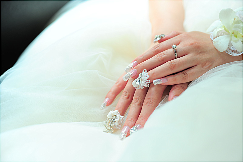 拍婚纱照做的指甲图片_适合拍婚纱照的指甲