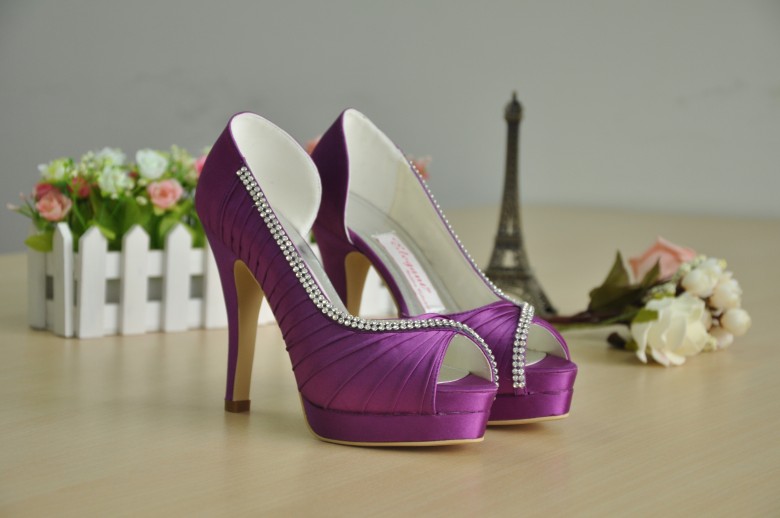 超唯美的紫色高跟鞋,霸气! 结婚日记 篱笆网